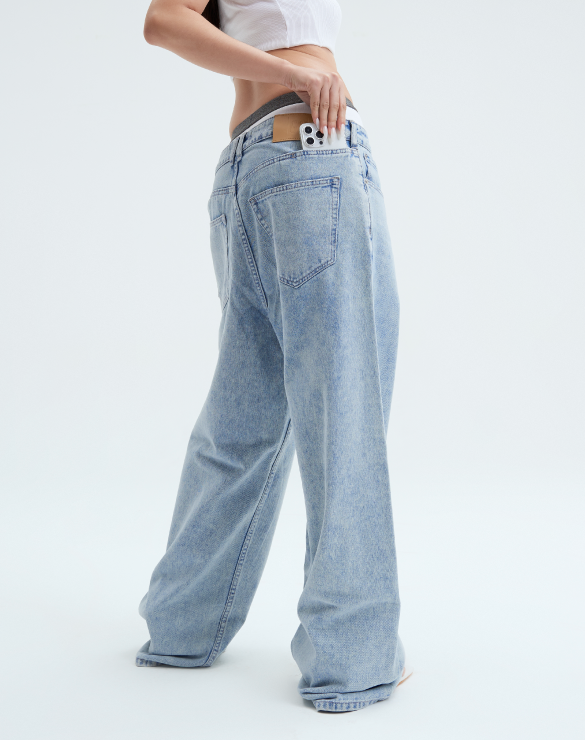 Minimal Jeans - Wide Fit