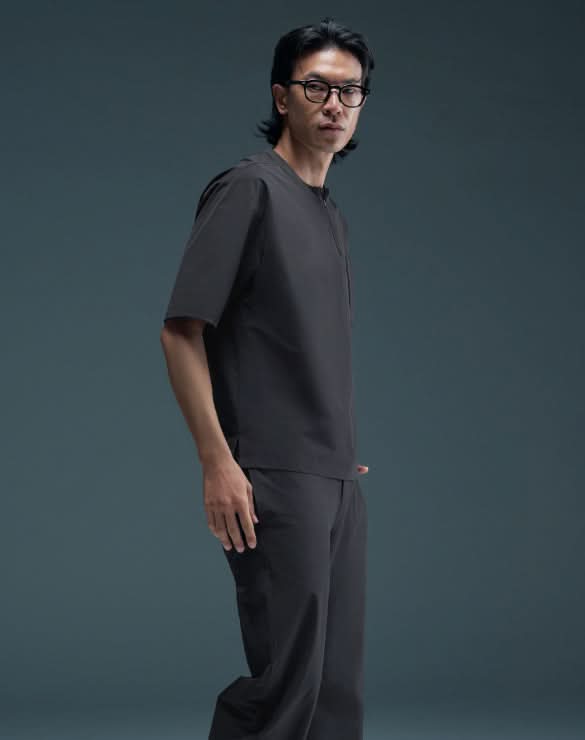 GQ Pro Med Crew Neck Oversized Scrub