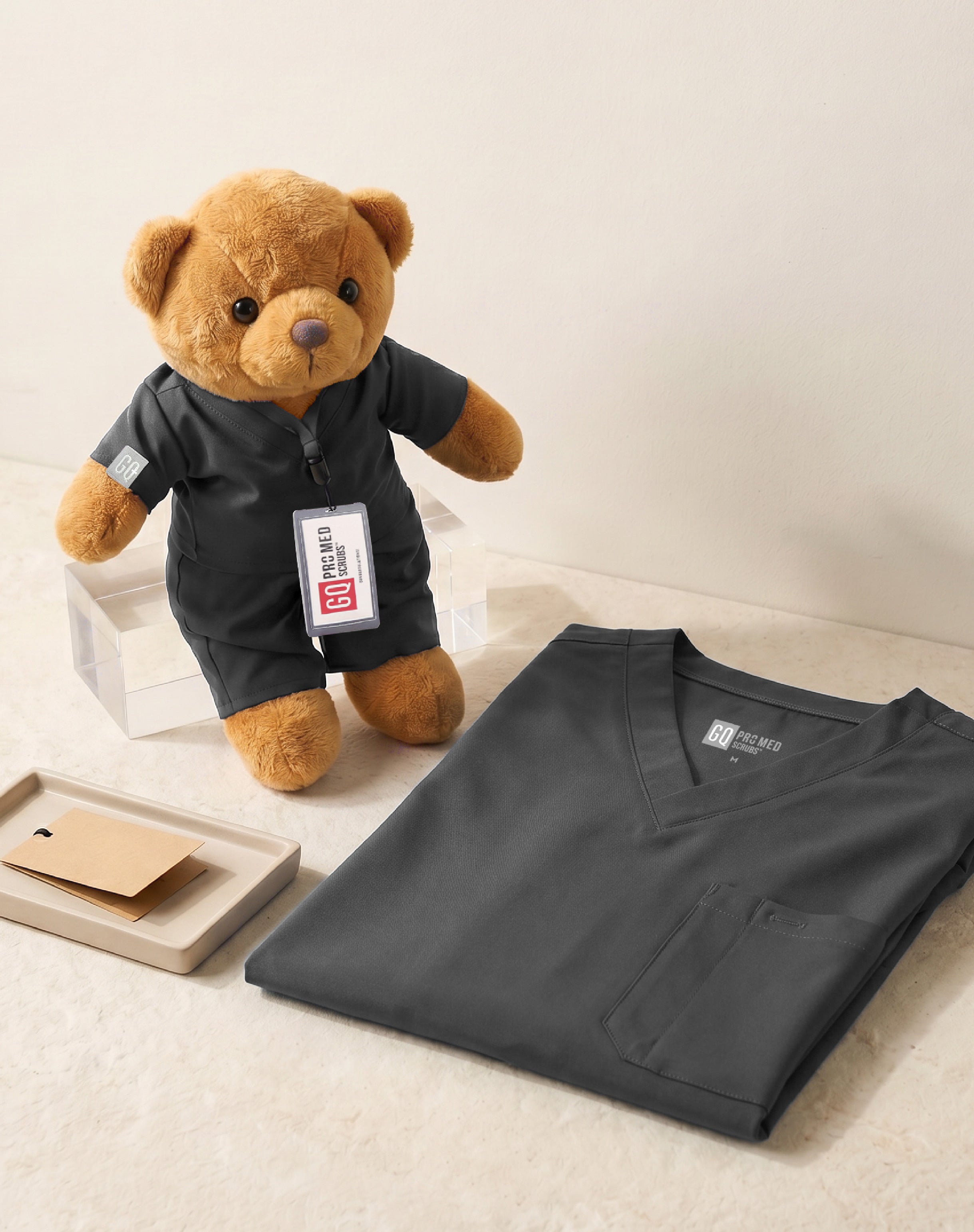 GQ Pro MED "The Wearable Love" Gift Set