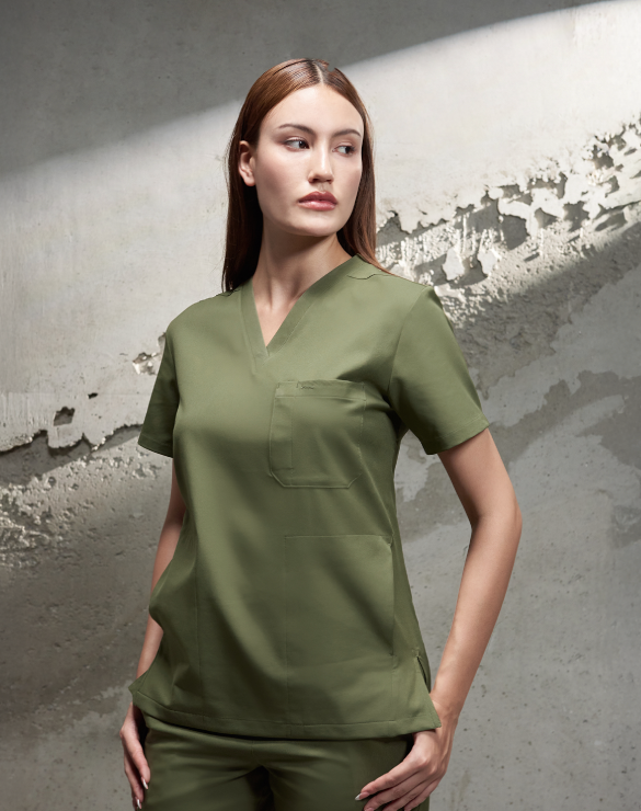 GQ Pro Med Women Scrub Shirt (Premium)