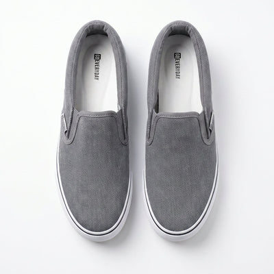 GQ EVERYDAY – Slip-on