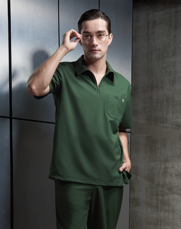 GQ Pro MED Men Scrub Polo