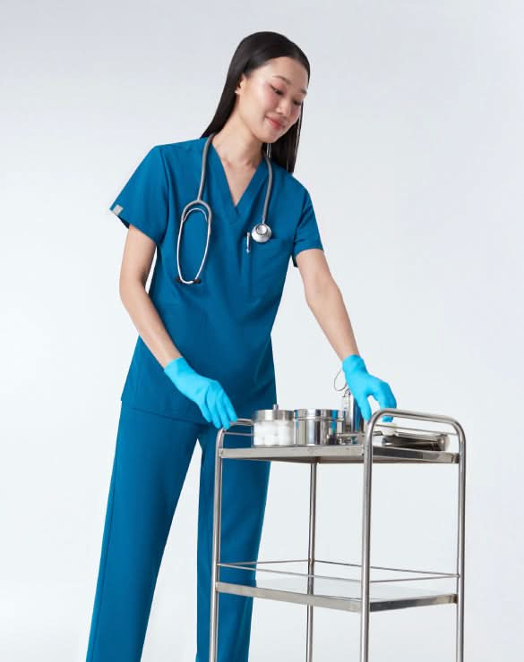 GQ Pro Med Women Scrub Shirt (Premium)