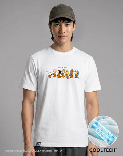 GQ x PEANUTS™ - Snoopy’s going to the moon
