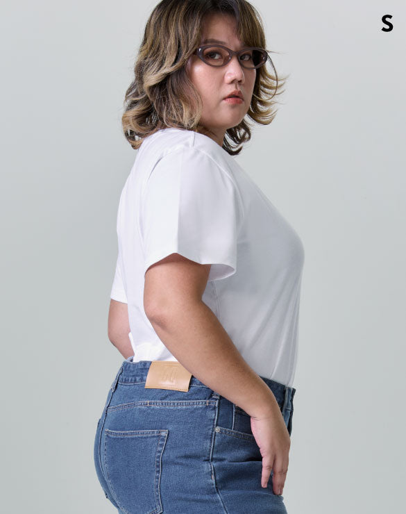GQ Pear Size Crew Neck T-Shirt