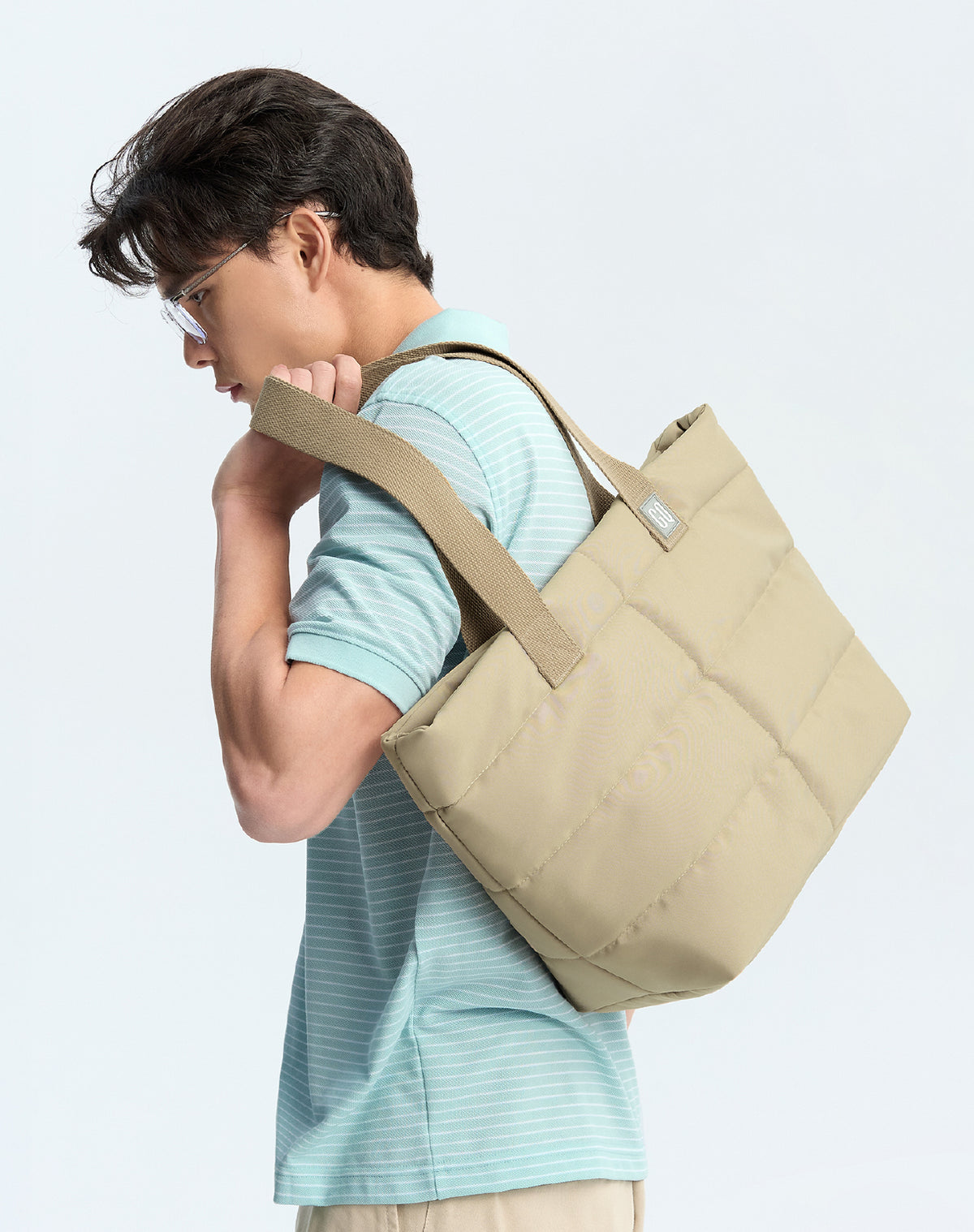 GQ Everyday Puffy Bag