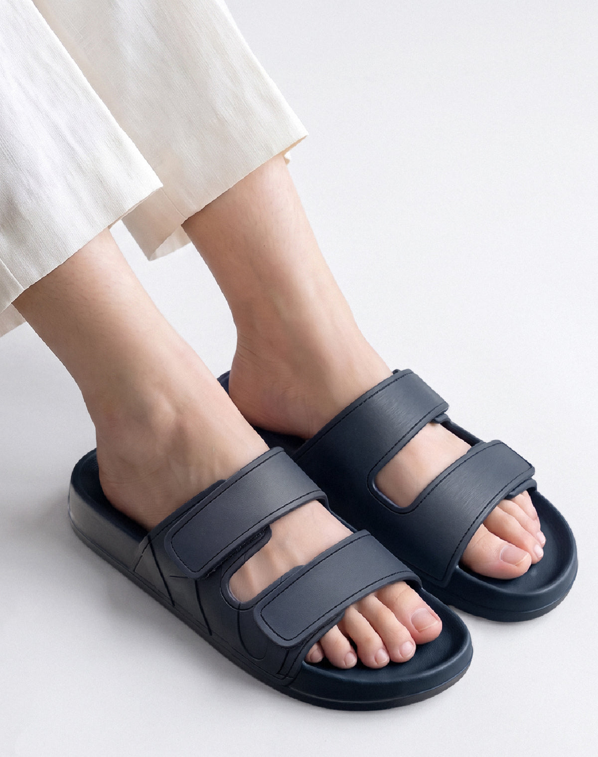 GQ Everyday Fomo Twinlock Sandals