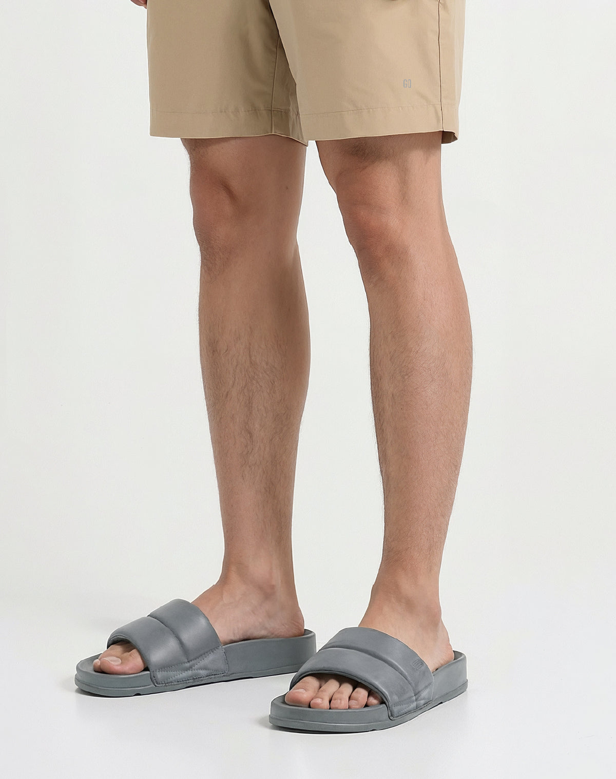 GQ Everyday Puffy Sandals