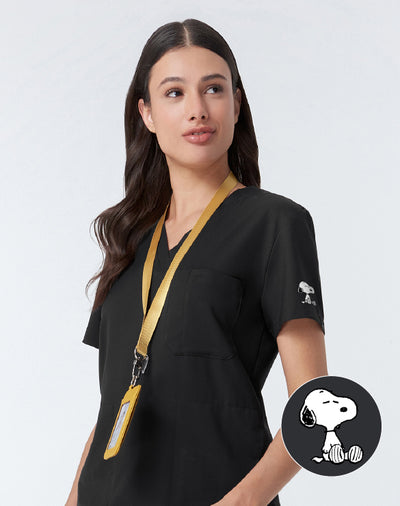GQ Pro Med Women Scrub Shirt (Premium) - PEANUTS™