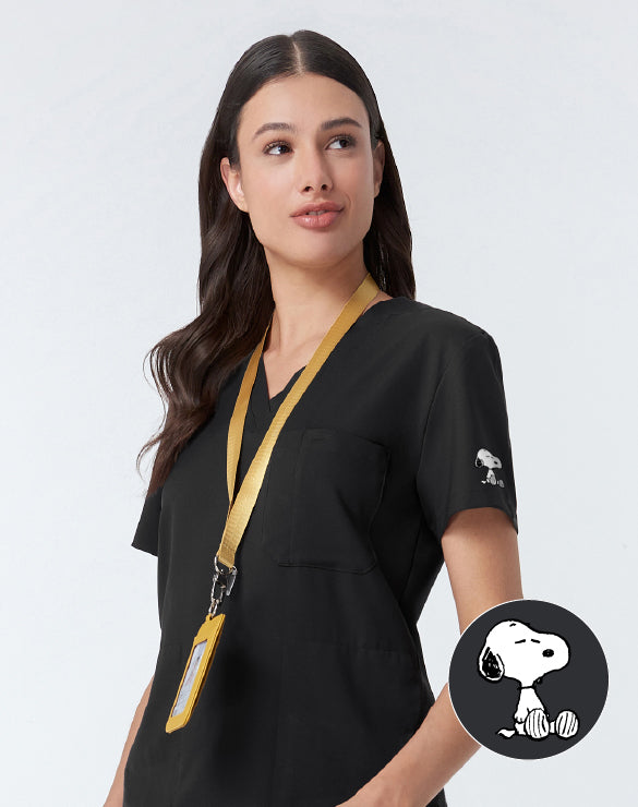 GQ Pro Med Women Scrub Shirt (Premium) - PEANUTS™