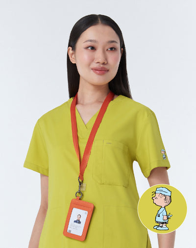 GQ Pro Med Women Scrub Shirt (Premium) - PEANUTS™